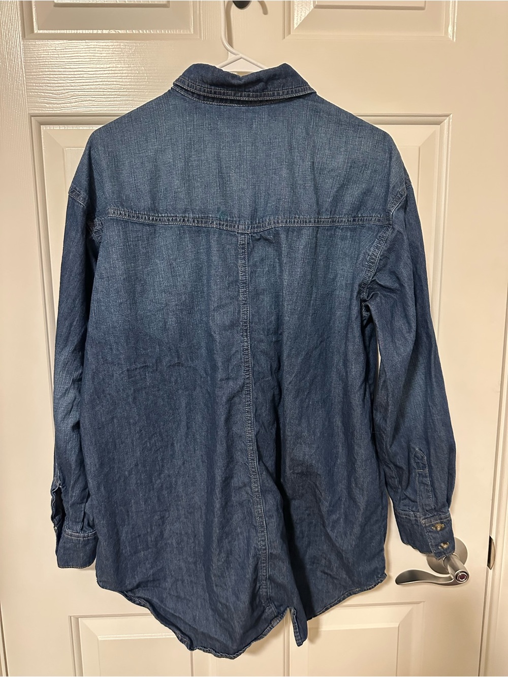 Sofia Vergara‎ Women's Medium Boyfriend Oversized Blue Tunic Shirt Denim Button - Picture 2 of 7